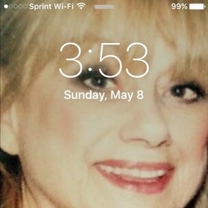 Meet your Posher, Estella